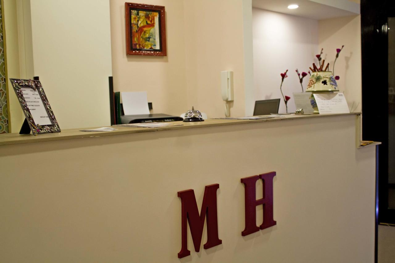 Mercury Home Room&Breakfast Наполи Екстериор снимка